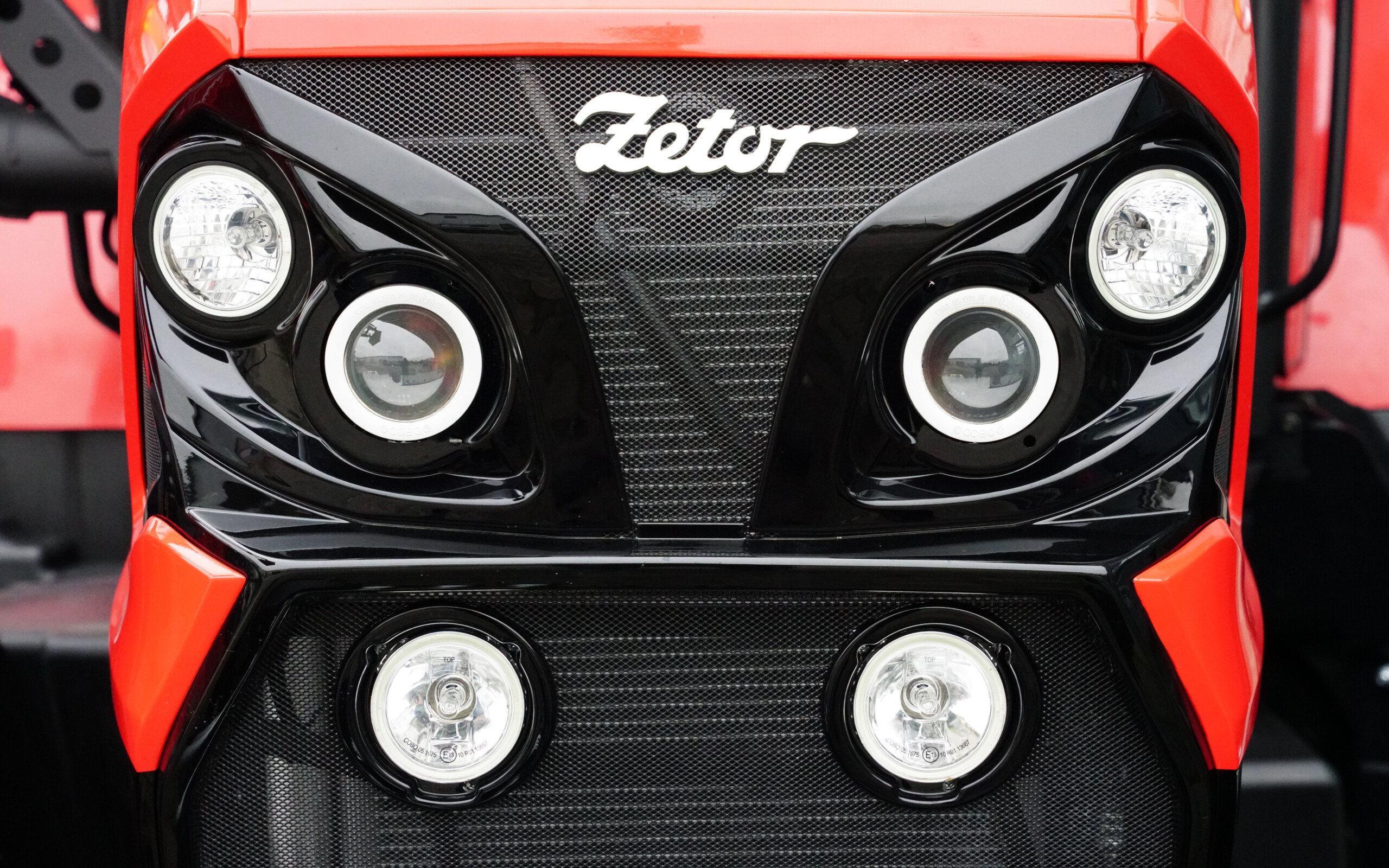 Zetor launches ‘universally usable’ tractor for ‘everyday operations’
