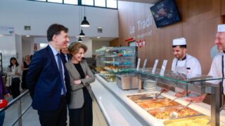 France expands €1 meals to all higher-level students and apprentices