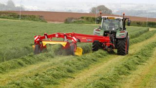 New Fella centre-drawbar mower works both sides