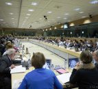 Oppoisition to milk quota 'soft landing' at Council meeting