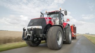 Case IH presents the new Magnum CVX
