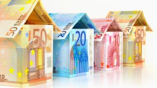 Northern farmers meet with banks to discuss cash flow concerns