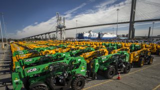 JCB receives largest ever shipment of machines to the US