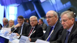 Improving broadband coverage in rural areas ‘crucial’ – Hogan