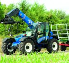 New Holland construction range now available from ag dealers