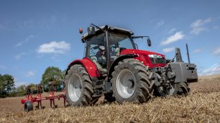 Massey Ferguson to introduce 130hp 5713 SL at Agritechnica