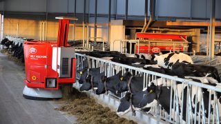 Dairy-Tech addresses the benefits of use of robots in milking cows