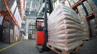 Here’s how much milk powder is sitting in EU intervention stores