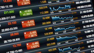 Sterling rallies on back of new UK Government