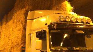 Limerick Tunnel closed after truck carrying bales gets stuck at entrance