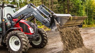 See the new range of Q-series front loaders from Quicke