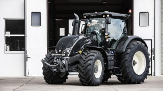 Christmas tractor run expected to attract over 200 participants