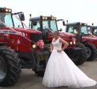 Video: Farming mad bride drives to her own wedding in a Massey Ferguson