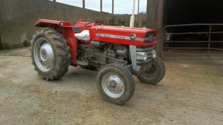 Vintage tractor of ‘huge sentimental value’ stolen in the North