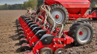 Less ‘pressure’ using latest drill from Horsch