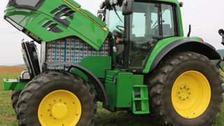 Electric John Deere tractor runs for 4 hours on a charge
