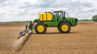 John Deere’s partner builds new factory, dedicated to ‘revolutionary’ carbon fibre sprayer booms