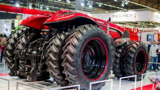 SIMA 2017 Video: Up close and personal with Case IH’s driverless tractor