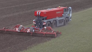 Video: Giant 650hp slurry tanker on the way to UK