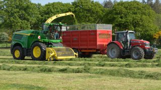 ‘Everything you need to know about agri tyre repairs’