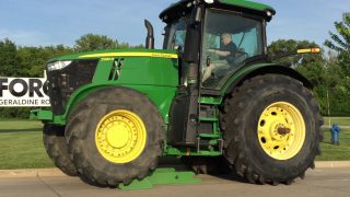 Video: Big Deere gains and sheds weight in an ‘EZ’ manner