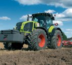 New 445hp tractor from machinery giant Claas