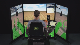 Video: John Deere combine simulator offers ‘real-world’ training