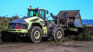 Volvo hybrid loading shovel ‘boosts fuel efficiency by 50%’