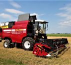 Pics: First combine in the world to run on natural gas
