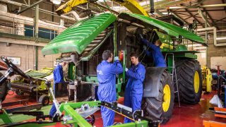 Apprentice agri mechanic numbers report slight increase in 2017