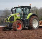 Irish dealer gets major award from Claas...but which one?