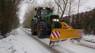 Farmers ‘will not be held liable’ for clearing public roads