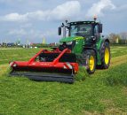 Grass & Muck: Front-mounted grouper needs no PTO