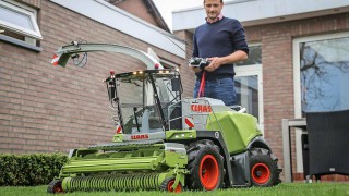 1:5 scale forager has more muscle than most push-lawnmowers