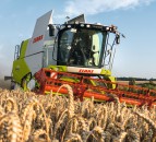 New-generation combine from Claas breaks cover