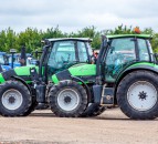 Auctioneer at massive monthly machinery sale ‘moves up’