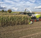 Sink or swim? New tracked Claas Jaguar is put to the test…