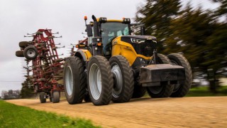 US tractor and combine sales remain ‘positive’ through 2018