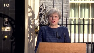 Theresa May will face no-confidence vote later today