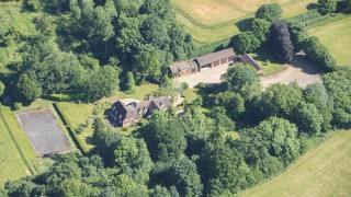 Video: 260ac compact estate supplies a shoot, traditional buildings and let potential