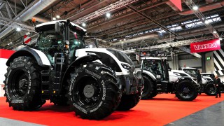 LAMMA 2019: Valtra has an all-new engine in the offing
