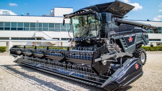 New ‘IDEAL’ combine wins big award, but awards don’t pay the bills
