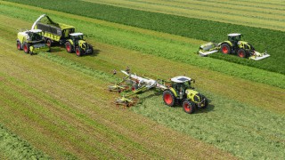 ‘We’ve been building 4-rotor rakes for 20 years’