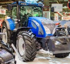 How many new tractors are selling in the UK?