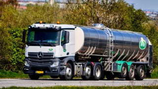 Slurry powered milk trucks; is this the future?