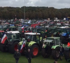 Around 400 tractors descend on Dutch capital to protest ‘negative image’