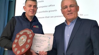 FUWIS presents awards to recognise top performers