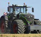 Fendt reopens assembly lines to resume production