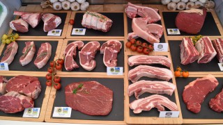 Survey results: 40% of people say buying British is the key factor in buying red meat