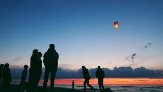 NFU calls for a total ban of sky lanterns